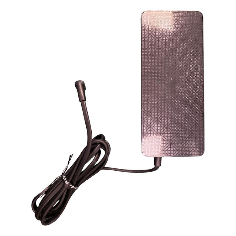 Adaptador Cargador Samsung BN44-00888A A7819_KDY usado