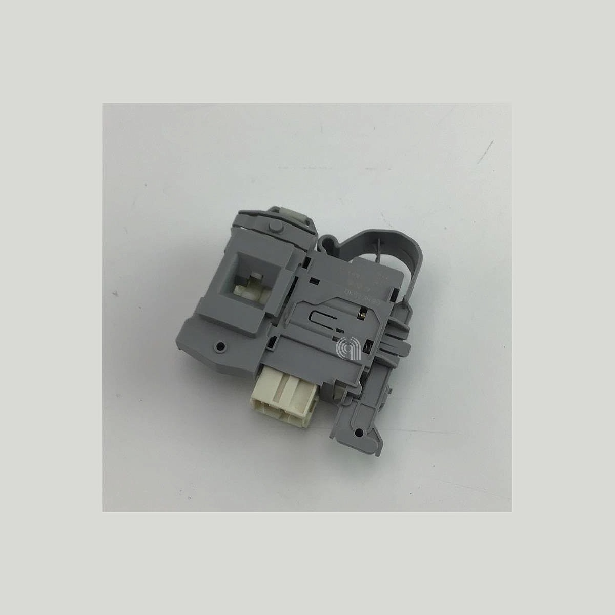 CAN43030357