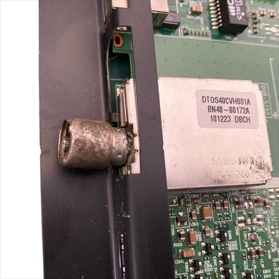 Placa Main SAMSUNG UE37C6000 BN41-01444C BN94-04020X CON TARA - conector de antena ROTO usada