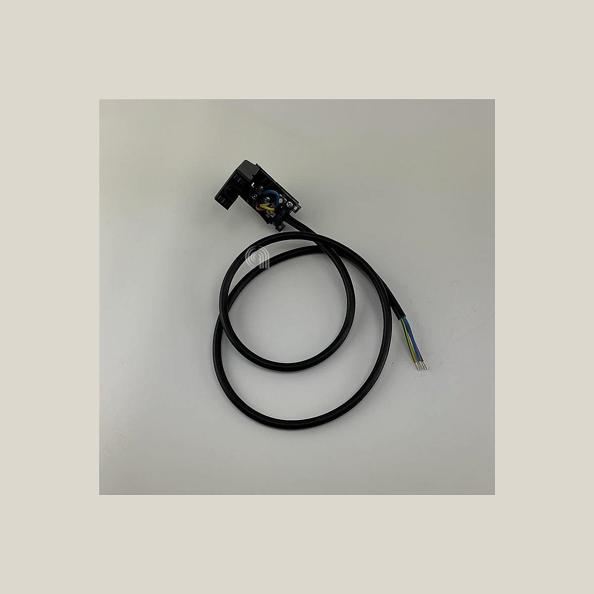 EA1070019000000